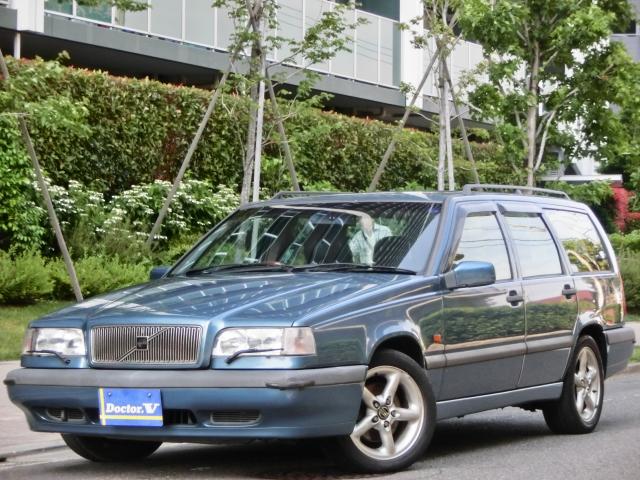 1997年　ボルボ　８５０　Ｄ車　右Ｈ　最終型クラシック２．５－２０Ｖ　本革・サンルーフ