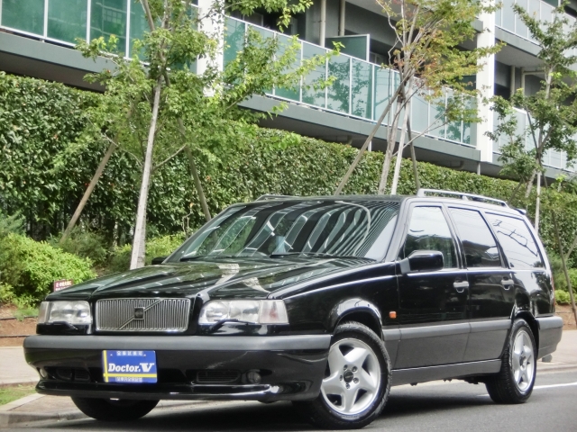 1996年　ボルボ　８５０　Ｄ車　右Ｈ　ＧＬＥ・クラシックＰＫＧ　黒本革　ＳＲ　記録簿・取説付