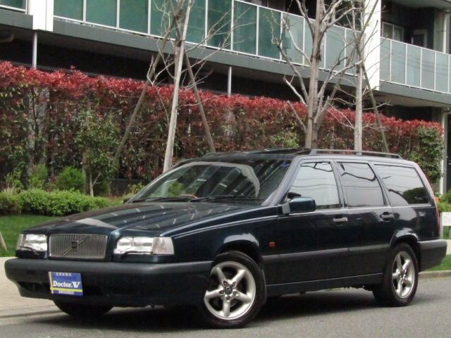 1997年　ボルボ　８５０　Ｄ車　右Ｈ　２．５－２０Ｖ　クラシックＰＫＧ　電動サンルーフ装備