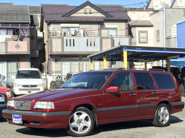 1997年　ボルボ　８５０　Ｄ車　右Ｈ　２．５Ｔ　クラシック　ナビ　ＥＴＣ　タイベル済